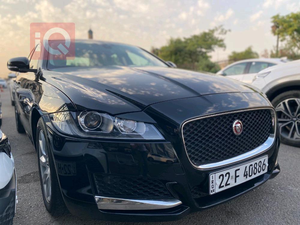 Jaguar XF